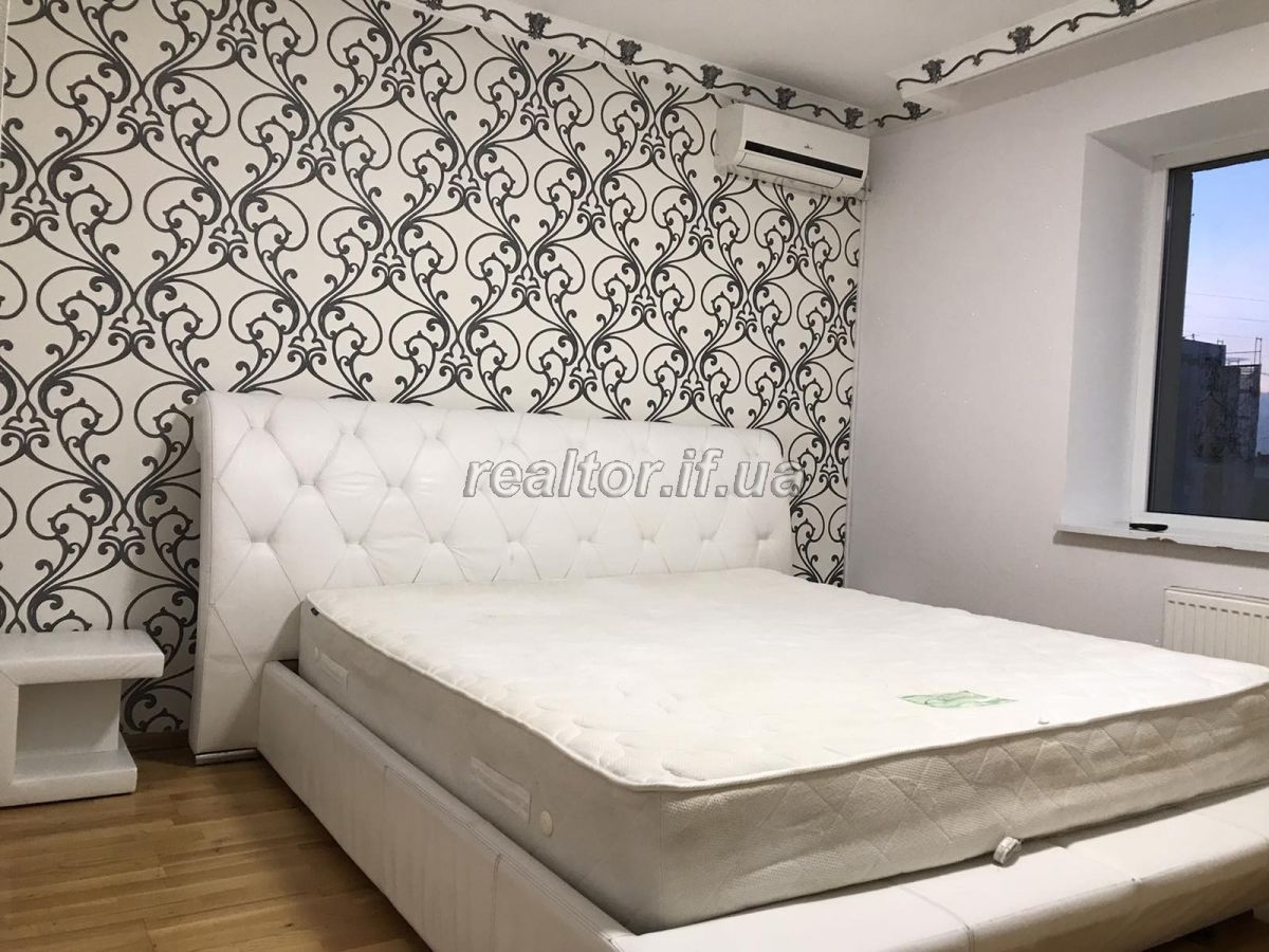 Prodayetsya_velyka_prostora_z_remontom_i_meblyamy_kvartyra_po_vulytsi_Ivasyuka_21055_12_1638449828.jpeg