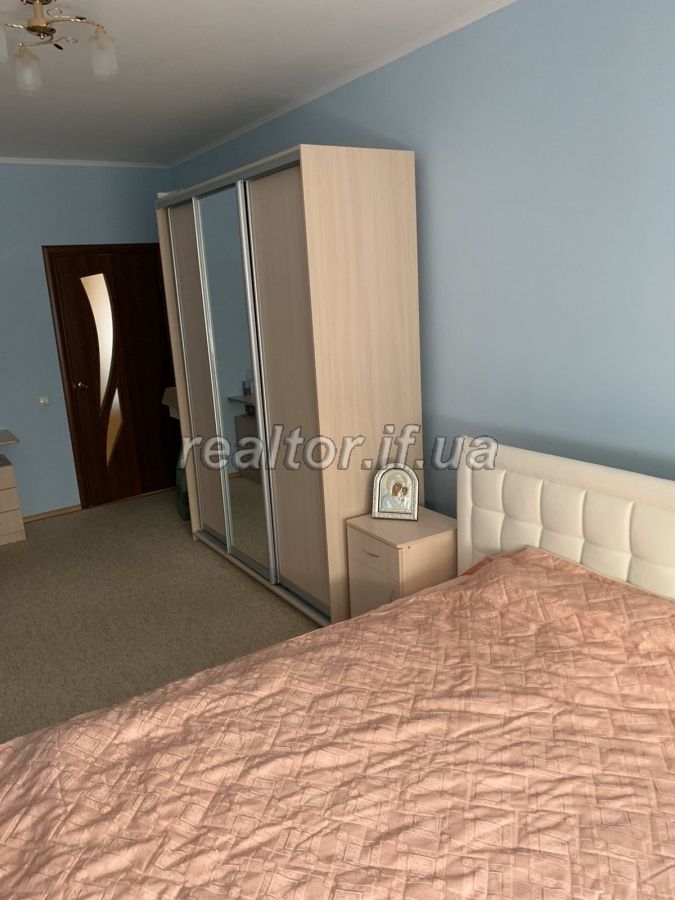 Prodayetsya_zatyshna_2_kimnatna_z_remontom_po_vulytsi_Fedkovycha_v_raioni_Pasichna_18135_4_1595247749.jpg
