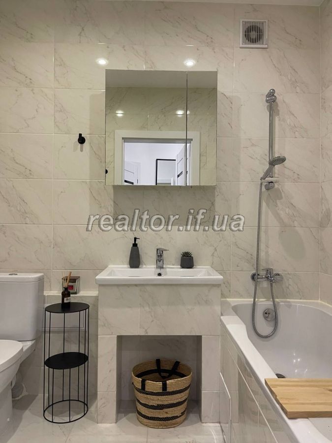 Prodazh_1_kimnatnoyi_kvartyry_z_remontom_ta_meblyamy_po_vulytsi_Depovska_23690_9_1744010145.jpeg