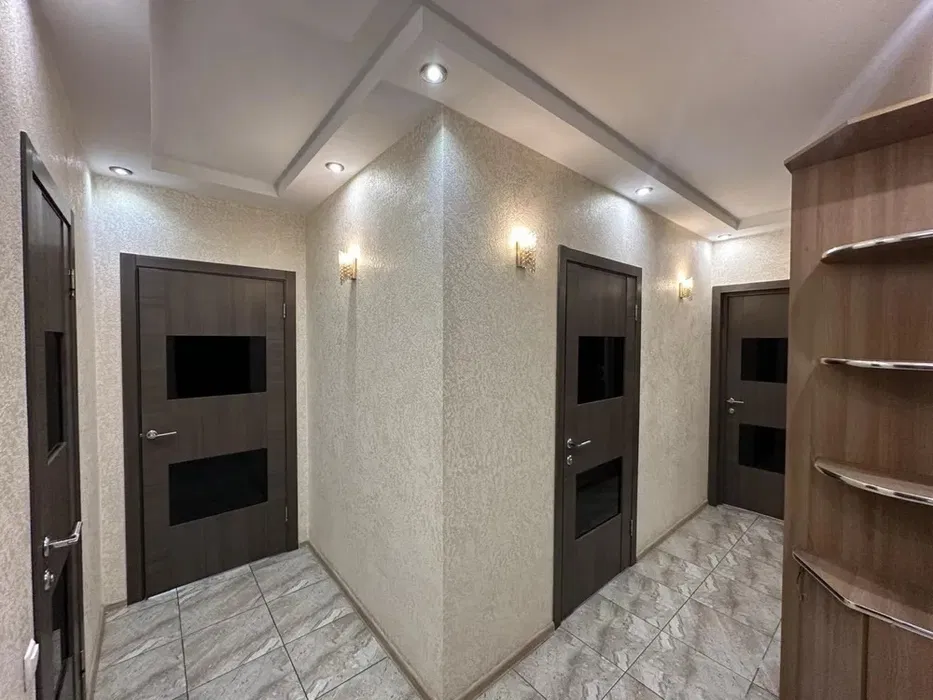 Prodazh_2_kimnatnoyi_kvartyry_v_tsentralnii_chastyni_mista_vulytsya_Khotynska_24017_10_1757069905.webp