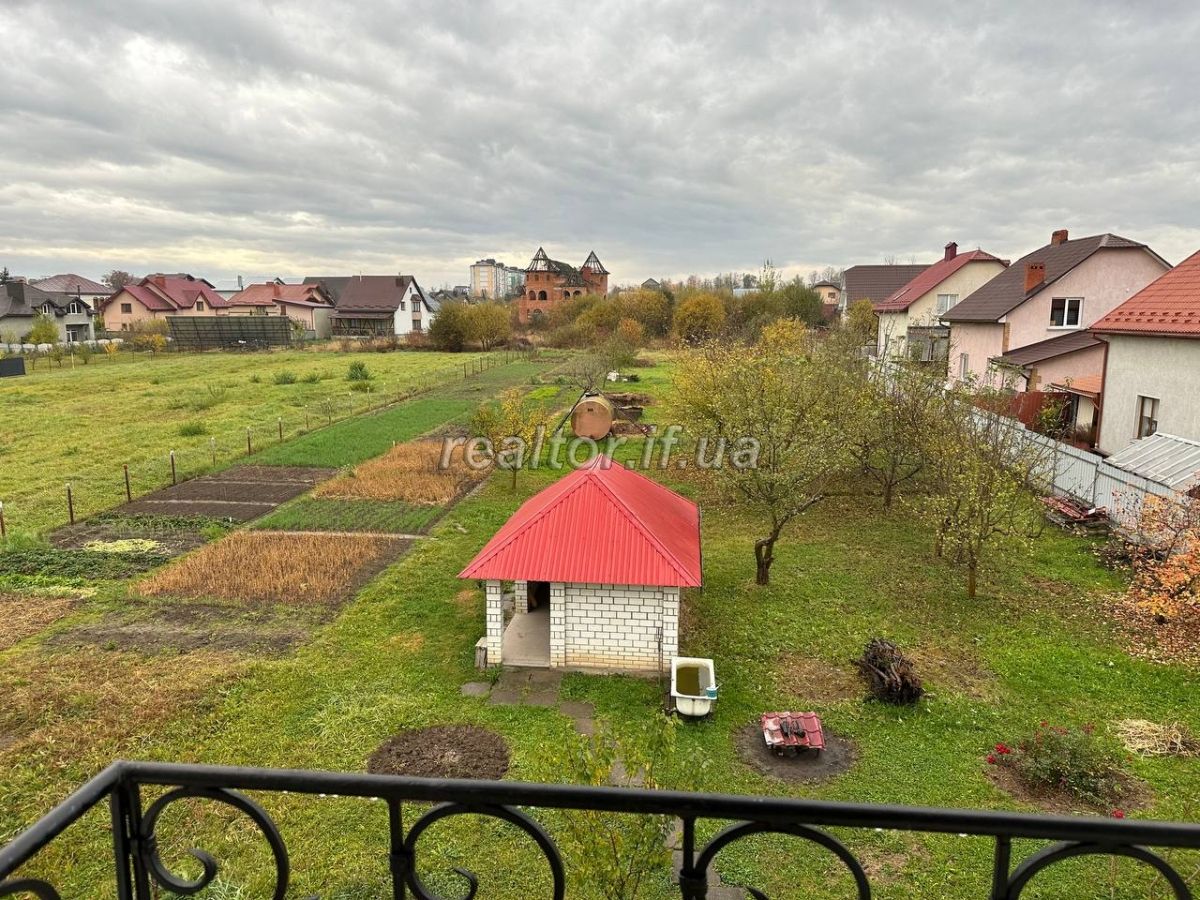 Prodazh_budynku_hotovoho_do_prozhyvannya_z_remontom_v_seli_Uhryniv__22704_24_1698774038.jpeg