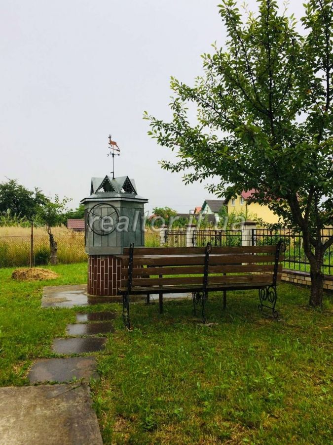 Prodazh_budynku_hotovoho_do_prozhyvannya_z_remontom_v_seli_Uhryniv__22704_3_1698774035.jpeg
