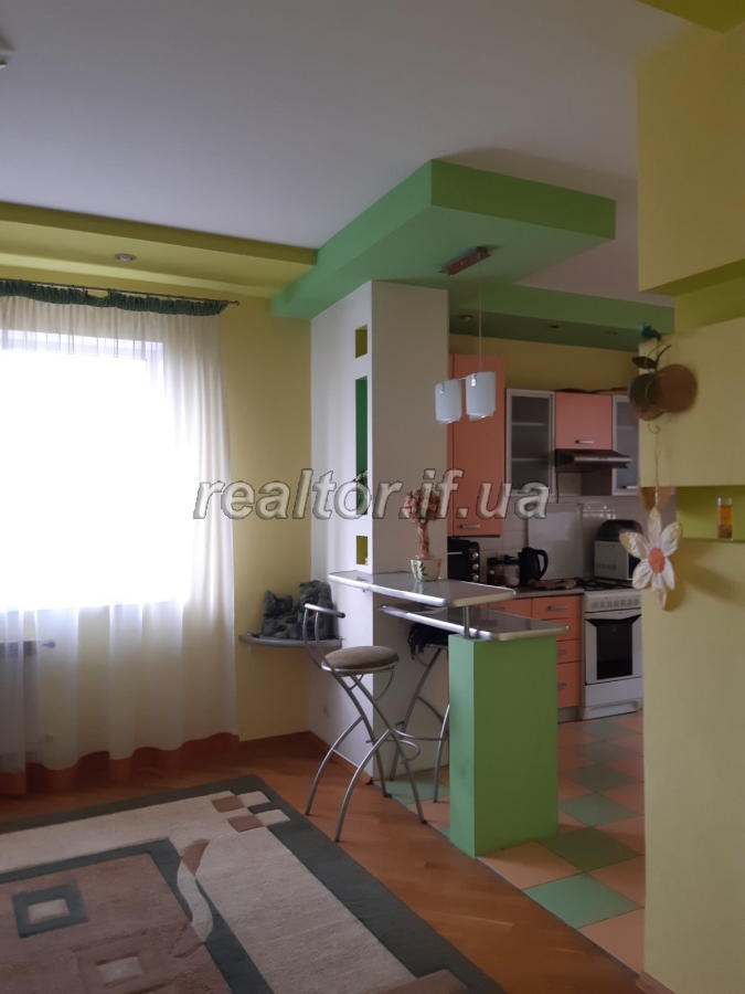 Prodazh_budynku_v_Krykhivtsyakh_z_remontom_hotovoho_do_prozhyvannya_22588_10_1693399223.jpeg
