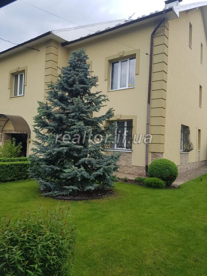 Продажа дома в селе Криховцы с ремонтом мебелью готовой к проживанию