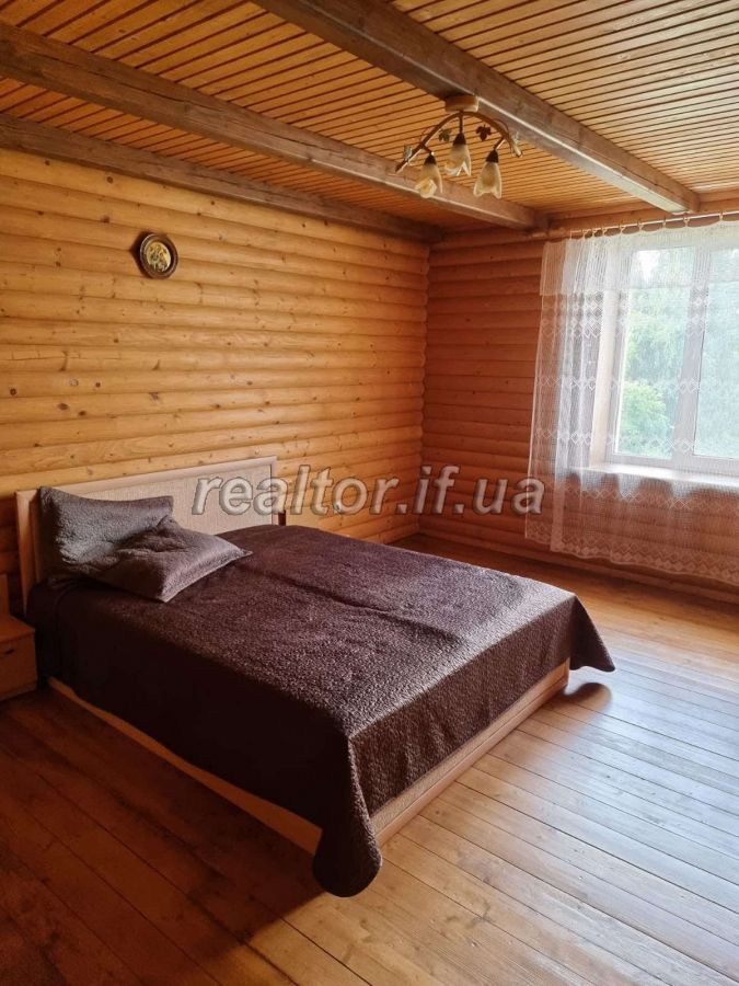 Prodazh_budynku_v_seli_Krykhivtsi_z_remontom_meblyamy_hotovoho_do_prozhyvannya_22316_25_1680509320.jpeg