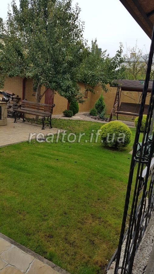 Prodazh_budynku_v_seli_Krykhivtsi_z_remontom_meblyamy_hotovoho_do_prozhyvannya_22316_32_1680509321.jpeg