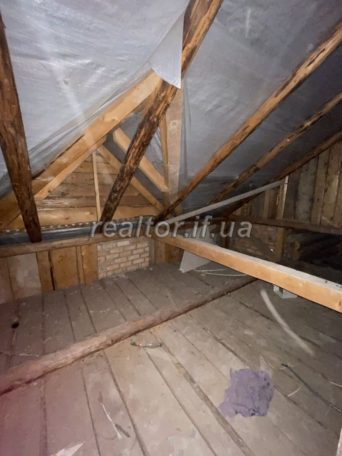 Prodazh_budynku_v_zatyshnii_lokatsiyi_mista_poruch_z_miskym_ozerom_21875_19_1663075200.jpeg