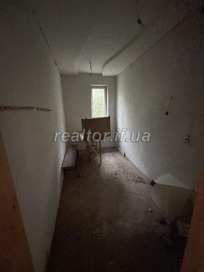 Prodazh_budynku_v_zatyshnii_lokatsiyi_mista_poruch_z_miskym_ozerom_21875_26_1663075202.jpeg