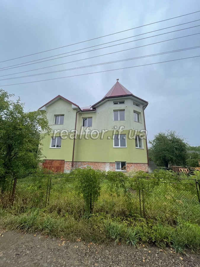 Prodazh_budynku_v_zatyshnii_lokatsiyi_mista_poruch_z_miskym_ozerom_21875_3_1663075197.jpeg