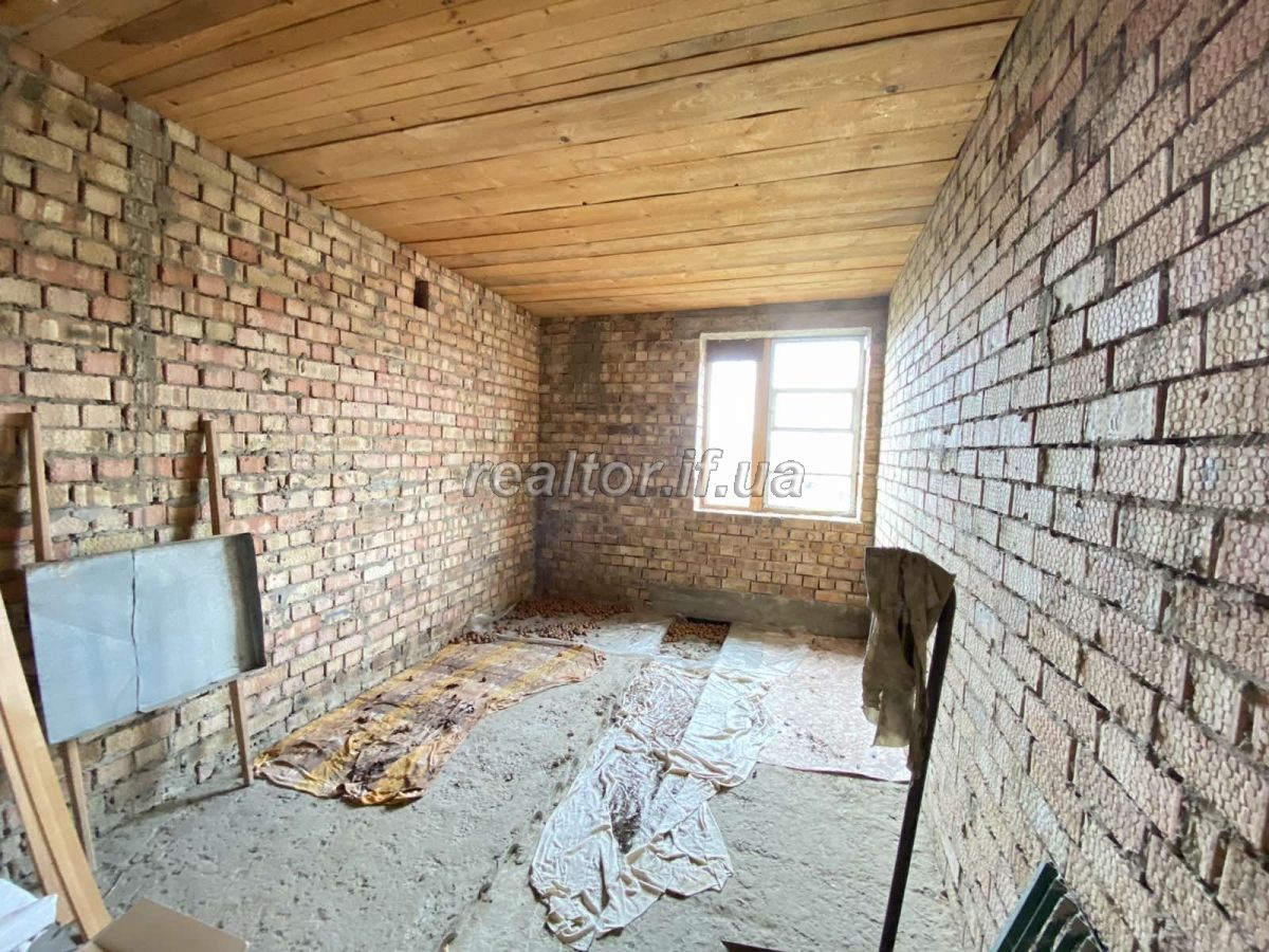 Prodazh_budynku_yak_pid_zhytlo_tak_i_pid_biznes_20697_17_1631537247.jpeg
