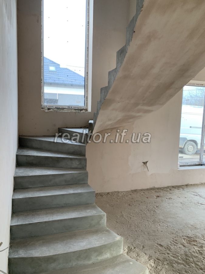 Prodazh_budynku_z_miskymy_komunikatsiyamy_v_raioni_aeroportu_-_Opryshivtsi_21287_12_1643648158.jpeg
