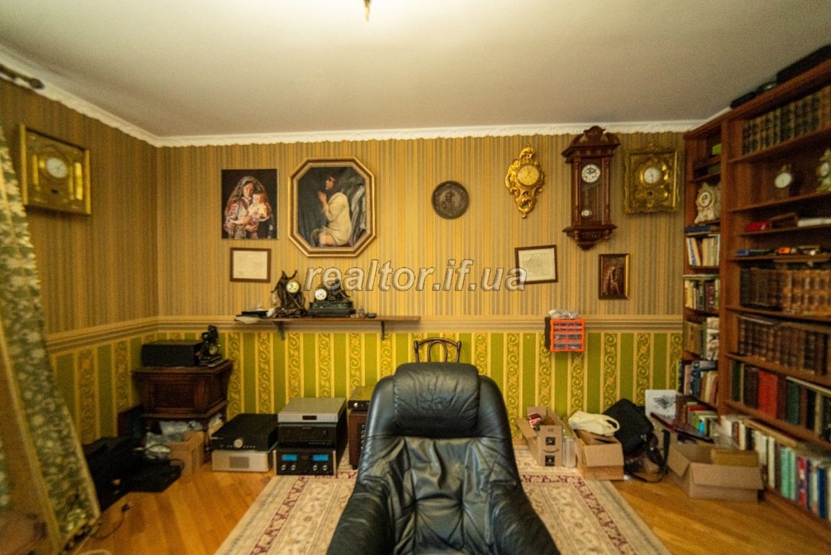 Prodazh_budynku_z_remontom_v_peredmisti_Ivano-Frankivska_-_Mykytyntsi__23534_13_1737467150.jpeg