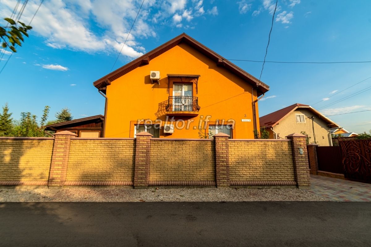 Prodazh_budynku_z_remontom_v_peredmisti_Ivano-Frankivska_-_Mykytyntsi__23534_2_1737467104.jpeg