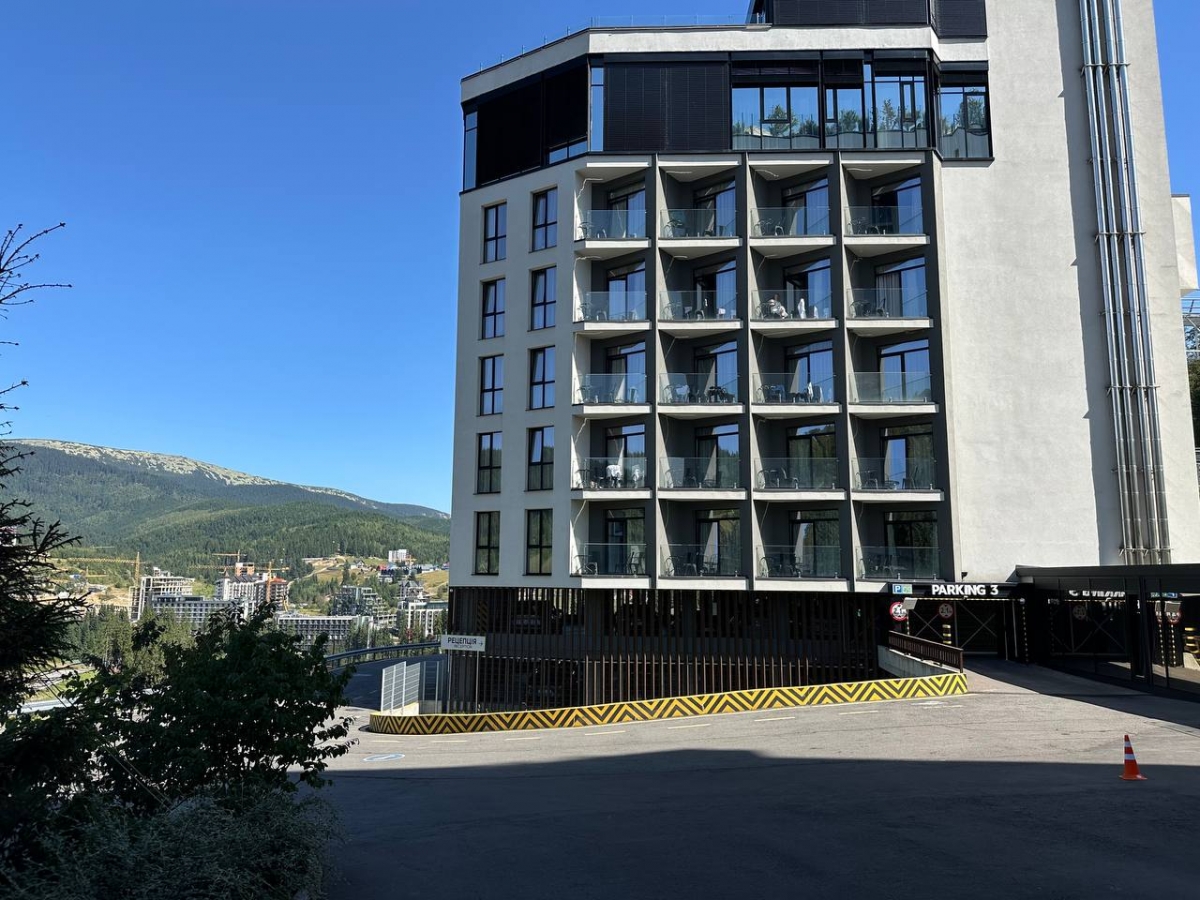 Prodazh_diyuchoho_apartamentu_v_tsentri_hirskolyzhnoho_kurortu_Bukovel_-_Mountain_Resident_24022_4_1757485693.jpeg