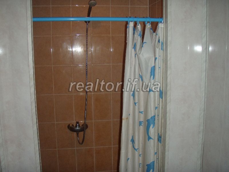 Prodazh_diyuchyi_biznes_-_sauna_ta_kafe_v_tsentri_m_Tlumach_4204_11_1364206893.jpg