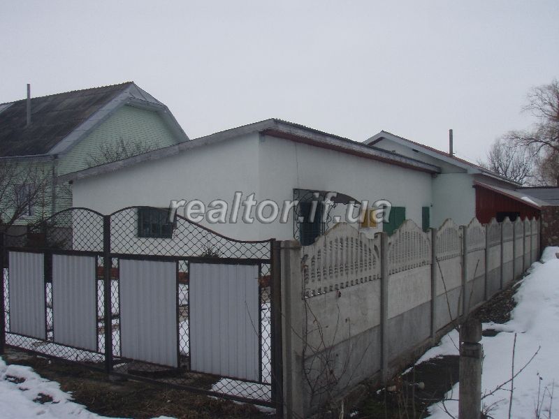 Prodazh_diyuchyi_biznes_-_sauna_ta_kafe_v_tsentri_m_Tlumach_4204_3_1364206885.jpg