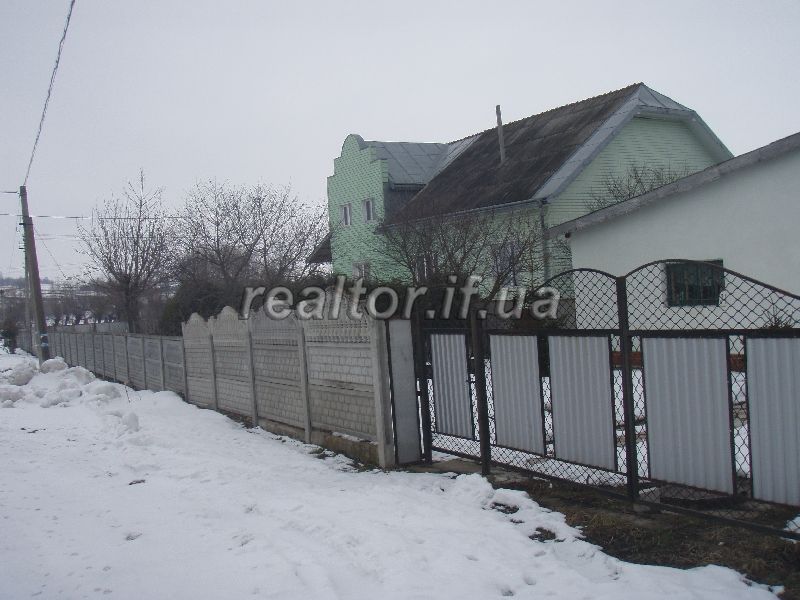 Prodazh_diyuchyi_biznes_-_sauna_ta_kafe_v_tsentri_m_Tlumach_4204_4_1364206886.jpg
