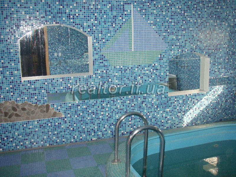 Prodazh_diyuchyi_biznes_-_sauna_ta_kafe_v_tsentri_m_Tlumach_4204_6_1364206888.jpg