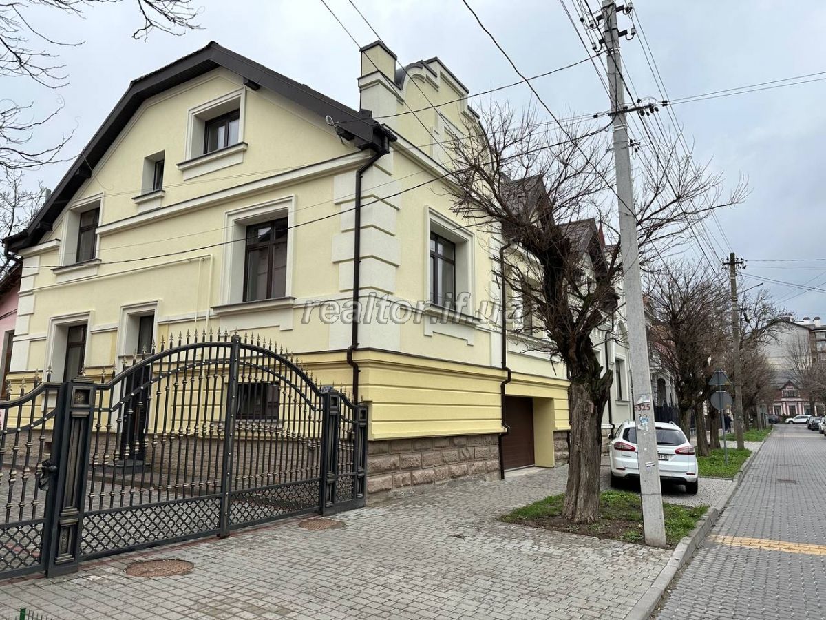 Prodazh_dupleksa_v_tykhomu_tsentri_Ivano-Frankivska_22346_2_1682062937.jpeg