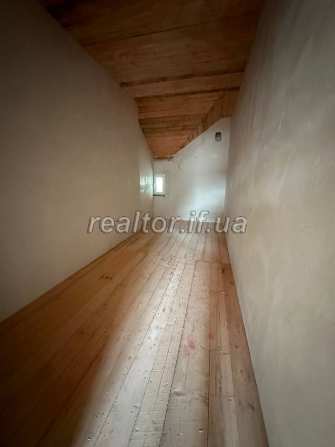 Prodazh_dupleksa_v_tykhomu_tsentri_Ivano-Frankivska_22346_4_1682062937.jpeg