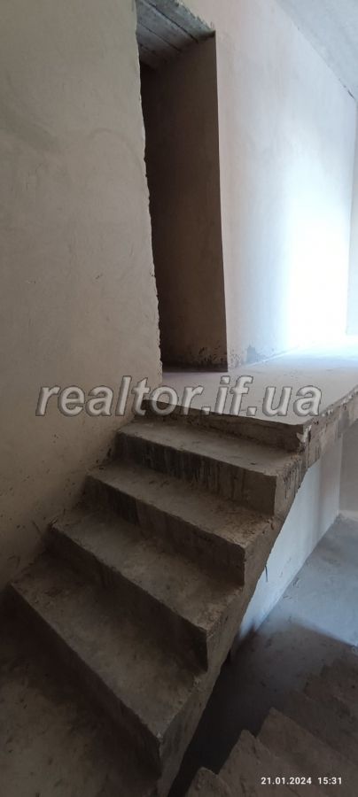 Prodazh_dvokhkimnatnoyi_dvokhrivnevoyi__z_terasoyu_zdanoyi_novobudovy_22844_14_1705933269.jpeg