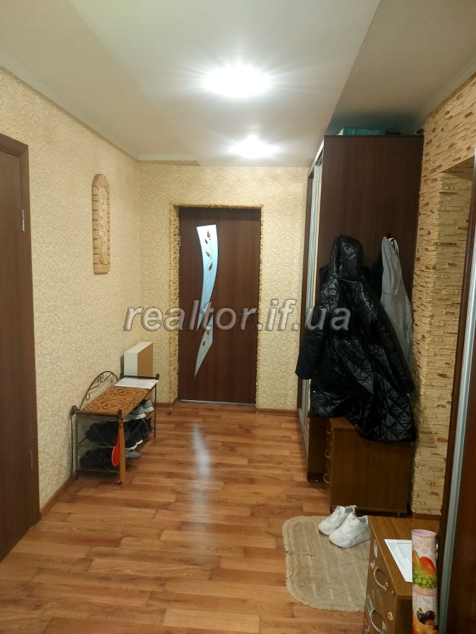 Prodazh_dvokimnatnoyi_kvartyry_po_vulytsi_Mazepy_23432_4_1739970112.jpeg