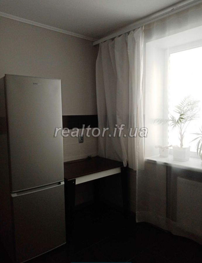 Prodazh_dvokimnatnoyi_kvartyry_v_tsentri_po_vulytsi_Natsionalnoyi_Hvardiyi_21227_14_1642427465.jpeg