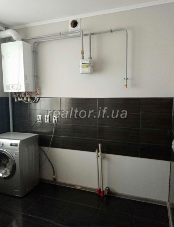 Prodazh_dvokimnatnoyi_kvartyry_v_tsentri_po_vulytsi_Natsionalnoyi_Hvardiyi_21227_4_1642427463.jpeg