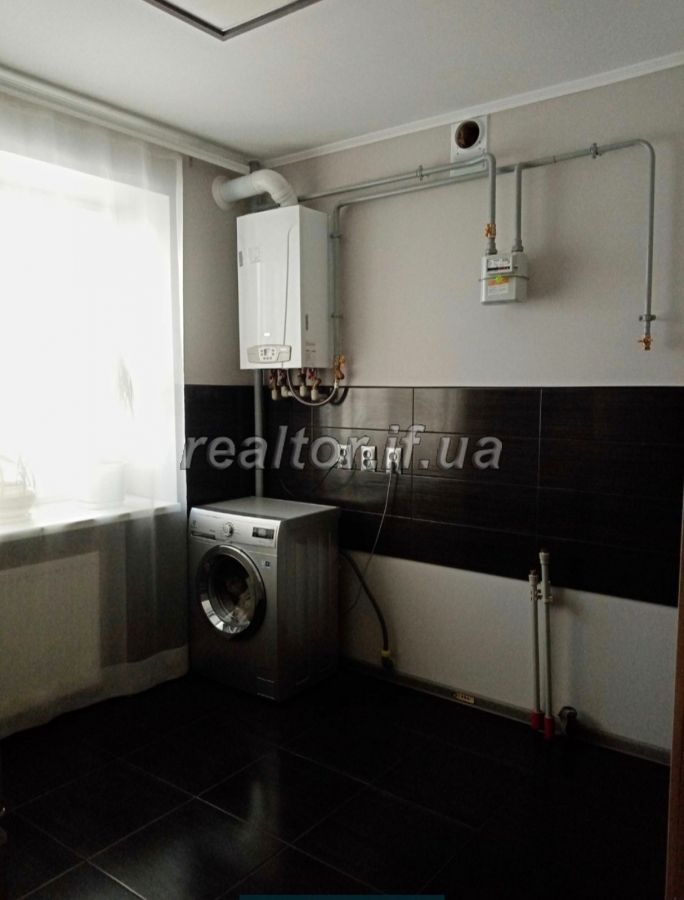 Prodazh_dvokimnatnoyi_kvartyry_v_tsentri_po_vulytsi_Natsionalnoyi_Hvardiyi_21227_7_1642427464.jpeg