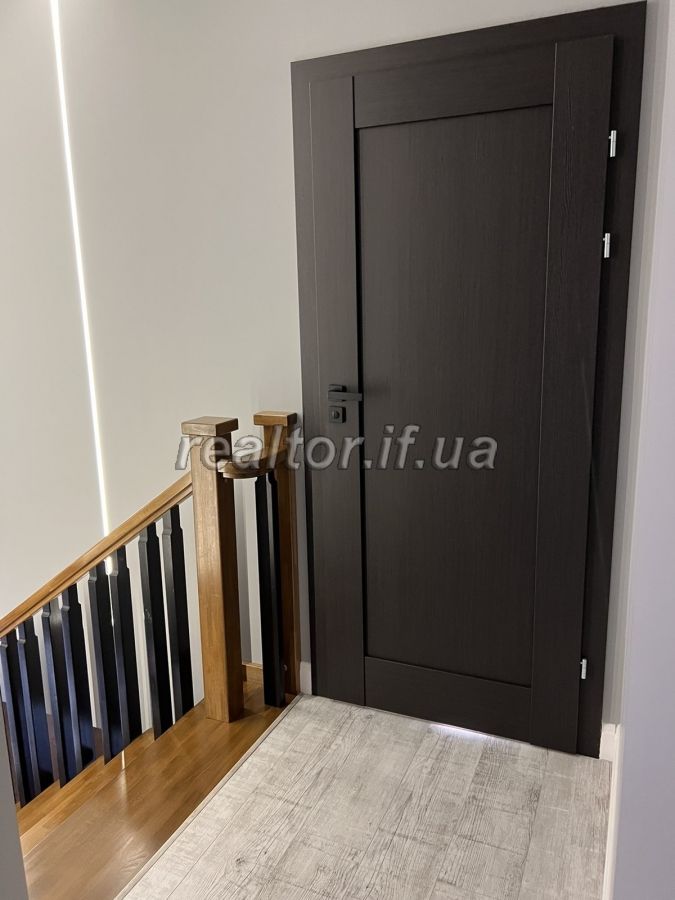 Prodazh_dvorivnevoyi_kvartyry_v_novomu_obzhytomu_budynku_po_vulytsi_Yevropeiska_22225_15_1676962514.jpeg
