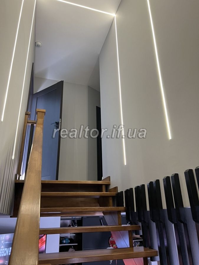 Prodazh_dvorivnevoyi_kvartyry_v_novomu_obzhytomu_budynku_po_vulytsi_Yevropeiska_22225_7_1676962513.jpeg