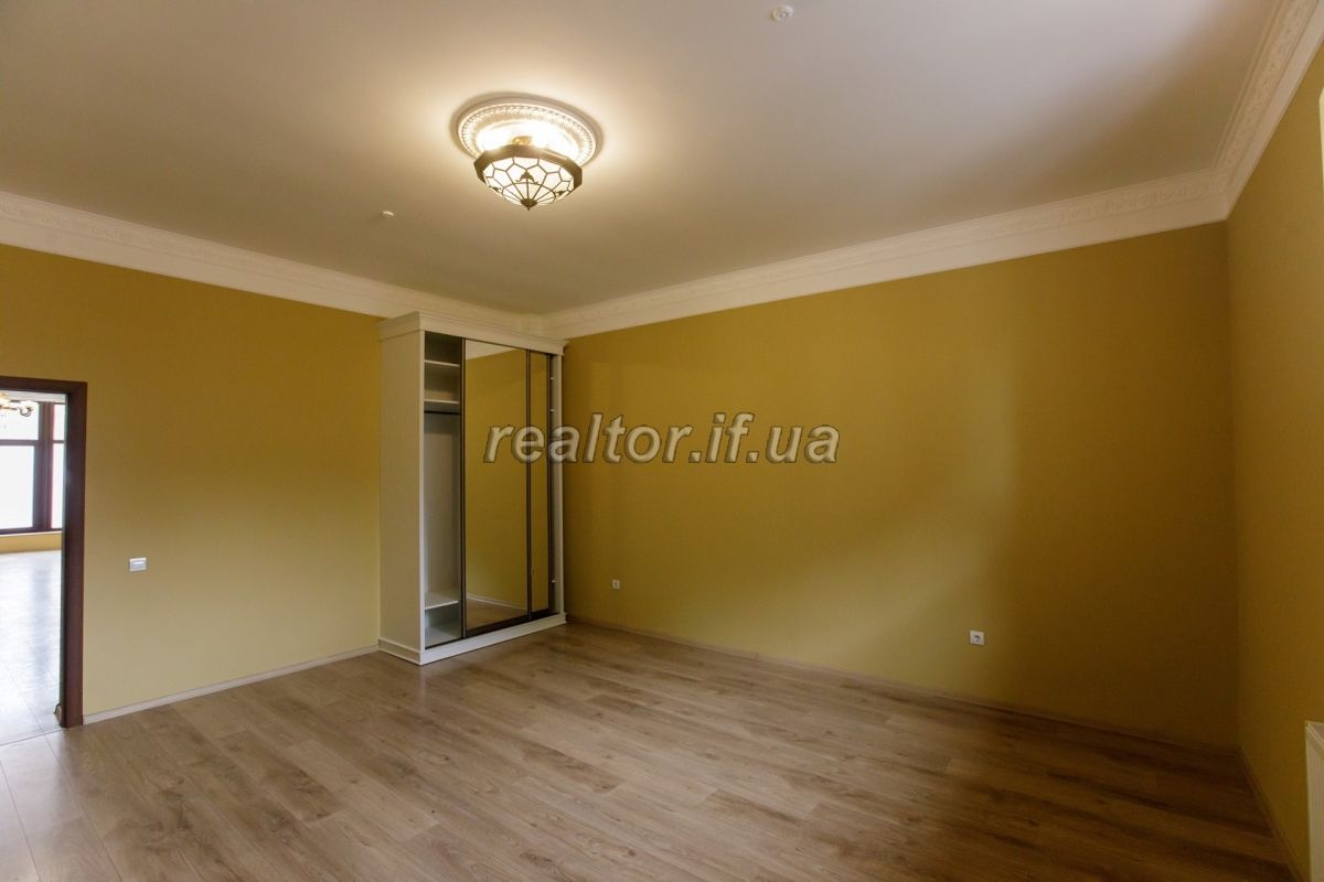 Prodazh_eksklyuzyvnoyi_kvartyry_v_budynku_na_dvi_sim«yi_iz_zakrytoyu_terytoriyeyu_po_vulytsi_Shopena_18450_8_1625841299.jpeg