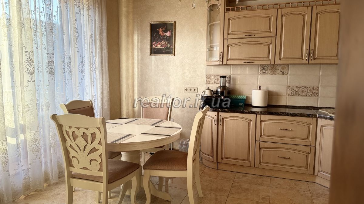 Prodazh_elitnoho_budynku_v_Bukoveli_23606_6_1743493489.jpeg