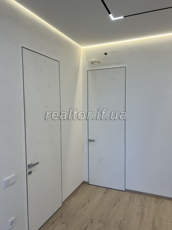 Prodazh_elitnoyi_kvartyry_z_remotnom_v_ZhK_Parus_22669_8_1697440966.jpeg