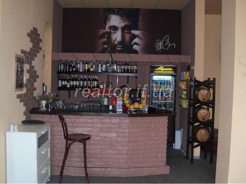 Prodazh_komertsiinoyi_nerukhomosti_(diyuche_kafe_Alpachino)_6869_3_1411297807.jpg