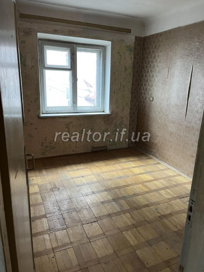 Prodazh_kvartyry_po_vulytsi_Karpatskoyi_Sichi_23697_4_1744874870.jpeg