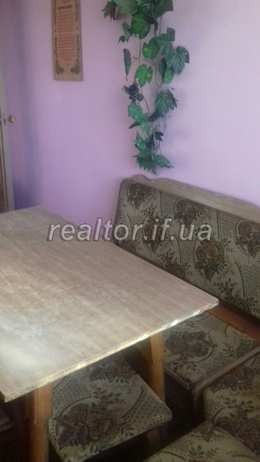 Prodazh_kvartyry_poruch_z_universytetom_nafty_i_hazu_po_vulytsi_Mlynarska_21392_4_1645460710.jpeg