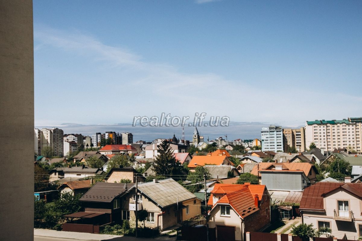 Prodazh_kvartyry_suchasno_pereplanovanoyi_po_vulytsi_Uhornytska_17831_19_1589470403.jpg