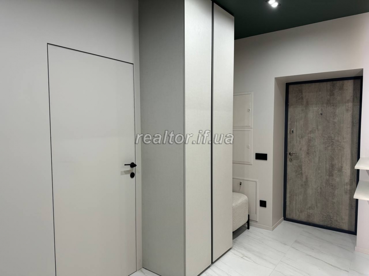 Prodazh_kvartyry_v_ZhK_Parkove_mistechko_po_vulytsi_Natsionalnoyi_Hvardiyi_23613_2_1741266440.jpeg