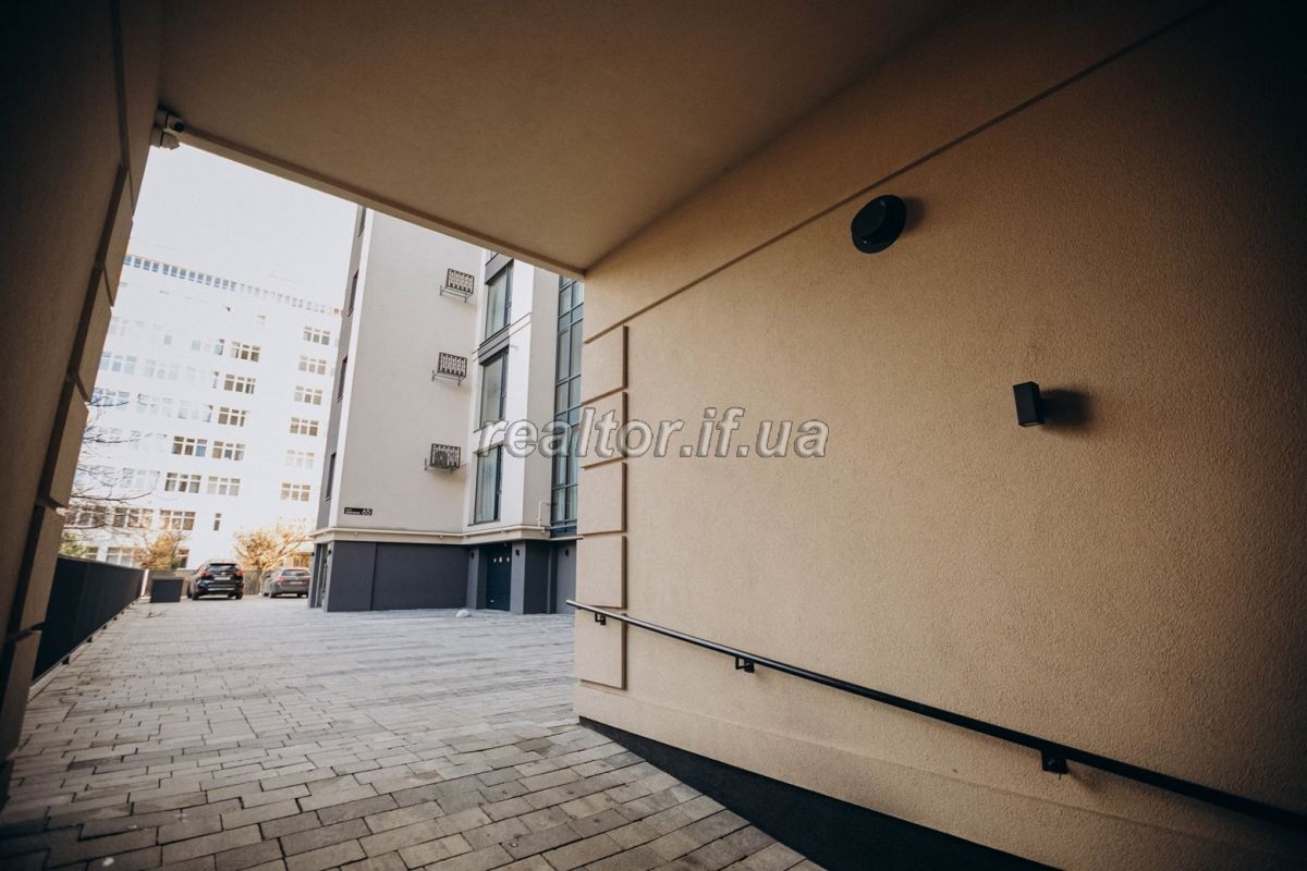 Prodazh_kvartyry_v_elitnomu_budynku_biznes_klasu_Royal_Hall_-_vulytsya_Shevchena_23598_1_1740584026.jpeg