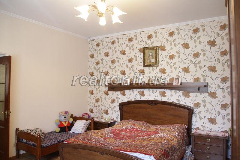 Prodazh_kvartyry_v_napivosobnyaku_z_zemelnoyu_dilyankoyu_9090_4_1442481221.jpg