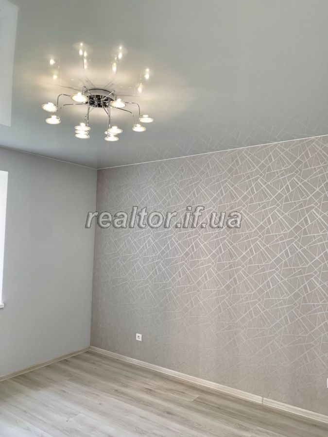 Prodazh_kvartyry_v_novomu_mikroraioni_v_tsentralnii_chastyni_mista_18405_10_1599043867.jpg