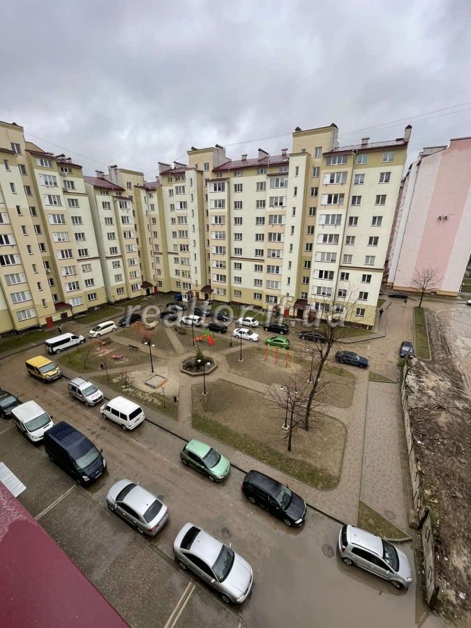 Prodazh_kvartyry_v_novomu_obzhytomu_raioni_Ivano-Frankivska_iz_nezavershenym_remontom__19777_26_1615820049.jpeg
