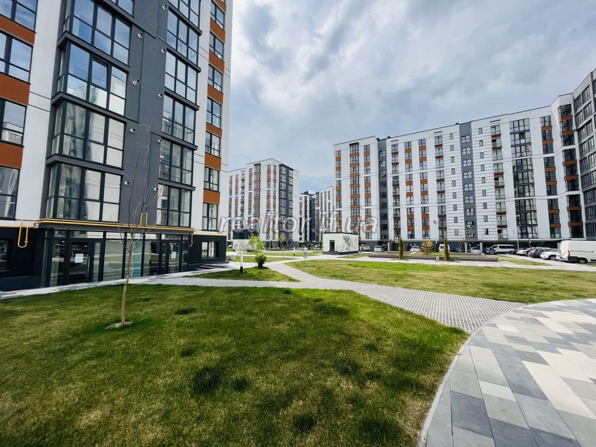 Prodazh_kvartyry_v_novomu_suchasnomu_zhytlovomu_kompleksi_Lypky_poruch_z_miskym_ozerom_ta_parkom_21821_8_1661242963.jpeg