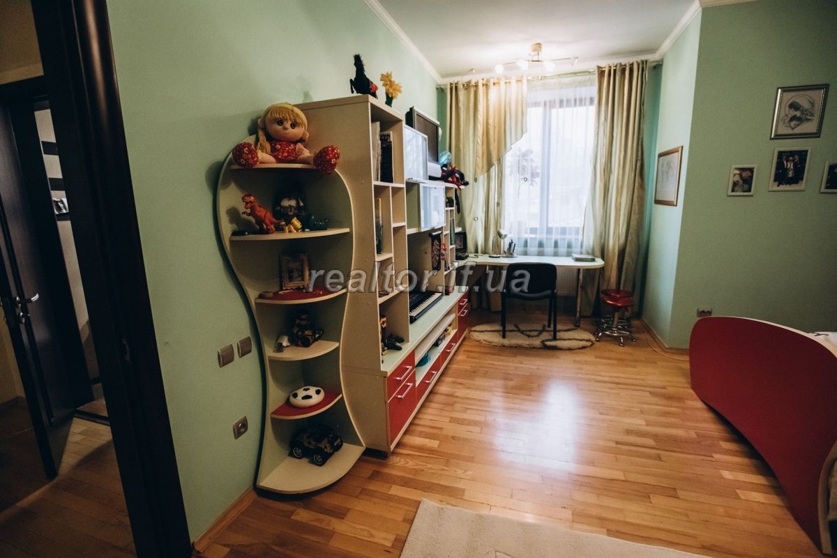 Prodazh_kvartyry_v_samomu_zatyshnomu_raioni_mista_po_vulytsi_Shevchenka_16287_49_1607934475.jpg