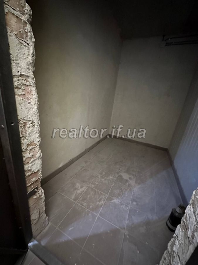Prodazh_kvartyry_v_spalnomu_raioni_mista_iz_harazhem_ta_komoroyu_23291_1_1726236975.jpeg