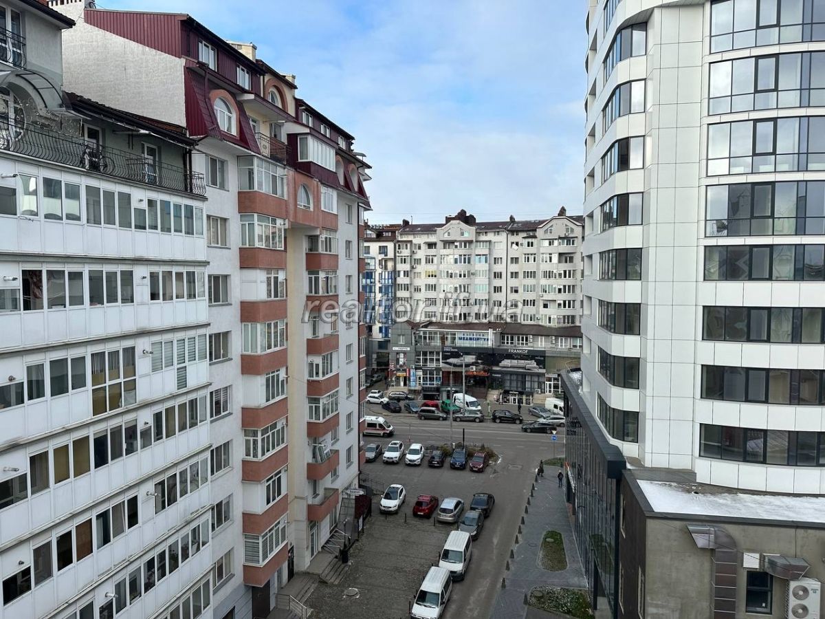 Prodazh_kvartyry_v_tsentri_Ivano-Frankivska_v_zdanomu_budynku_po_vulytsi_Volodymyra_Velykoho_22759_13_1701094129.jpeg