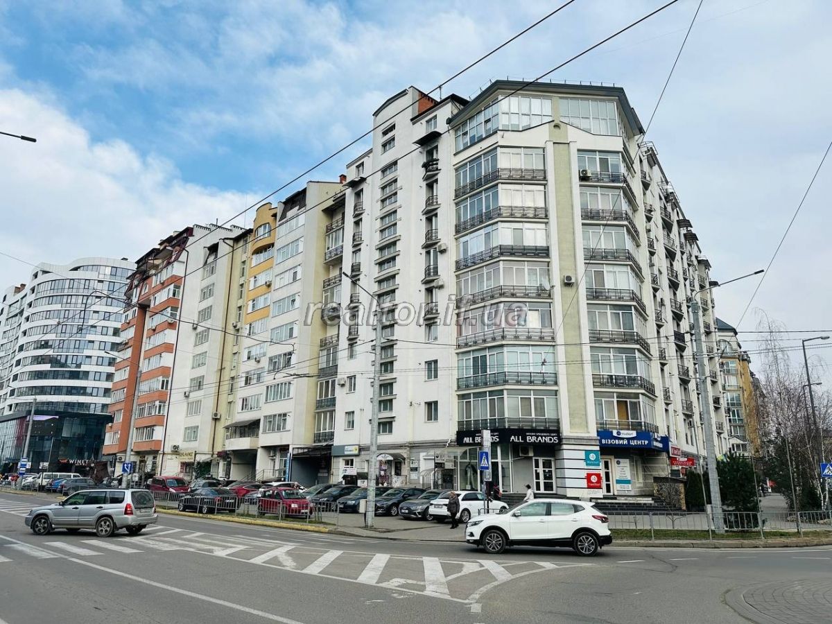 Prodazh_kvartyry_v_tsentri_mista_v_obzhytii_novobudovi_po_Volodymyra_Velykoho_22901_2_1710418135.jpeg