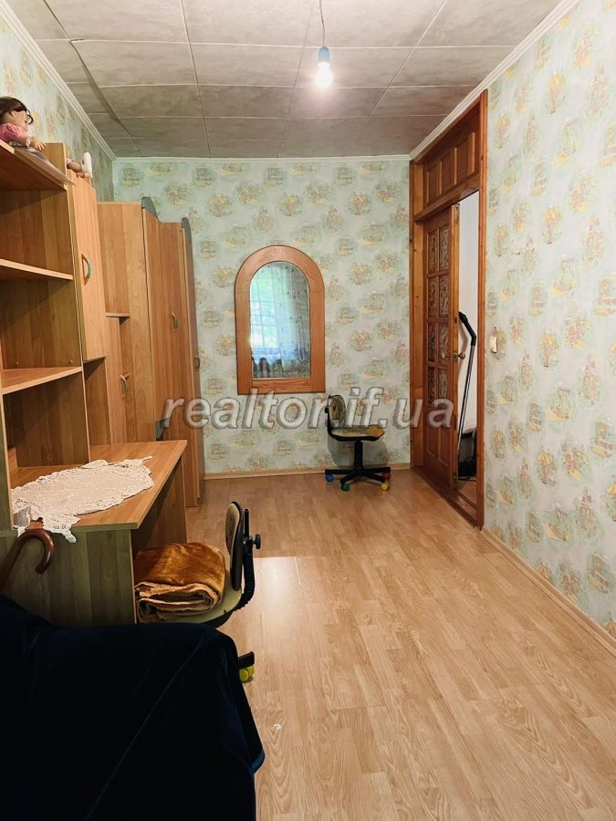 Prodazh_kvartyry_v_tsentri_mista_v_tsentri_Ivano-Frankivska_po_vulytsi_Stepana_Bandery_20595_12_1628513800.jpeg