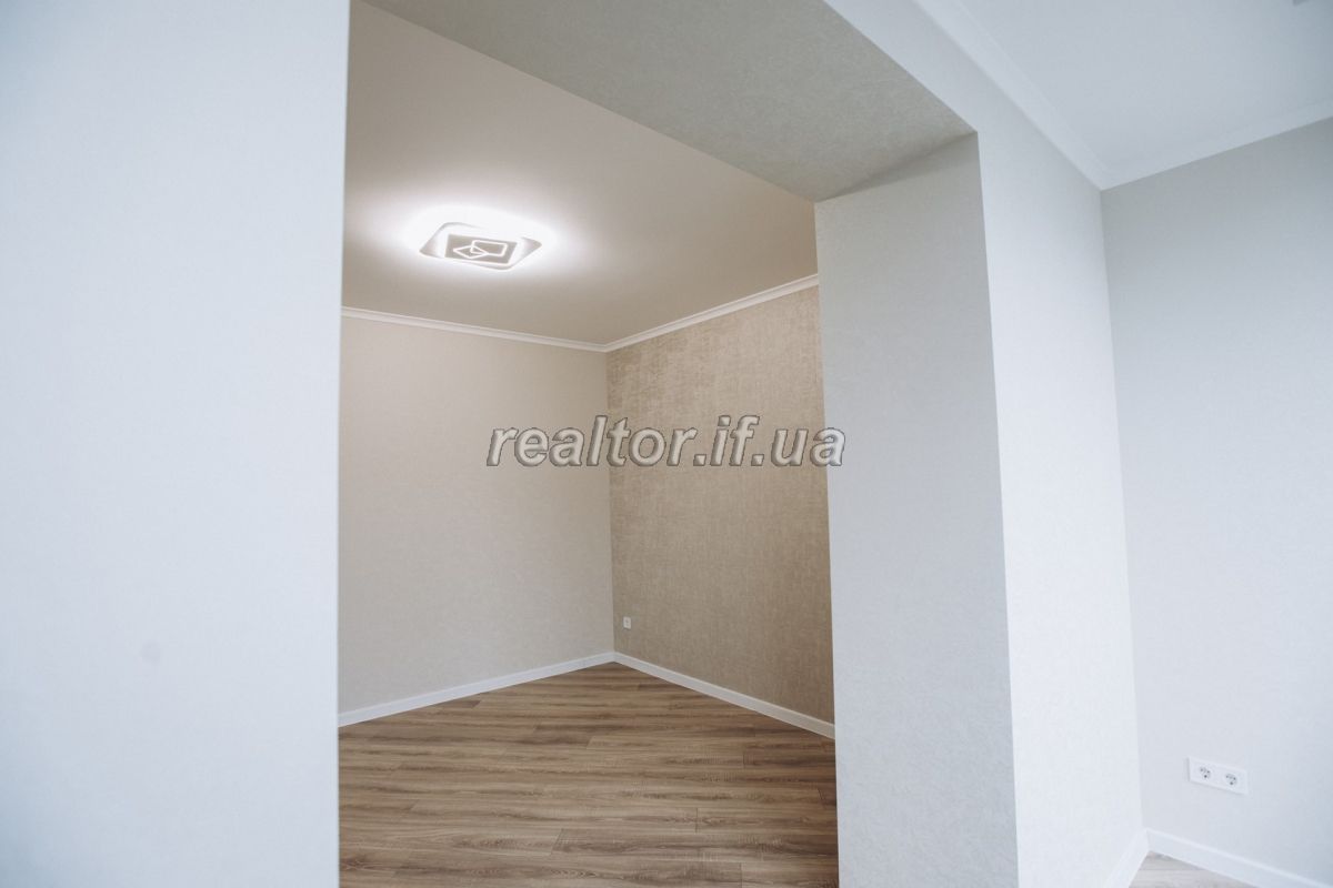 Prodazh_kvartyry_v_yakisnomu_budynku_z_suchasnym_novym_remontom_po_vulytsi_Tselevycha_18369_26_1606298454.jpg